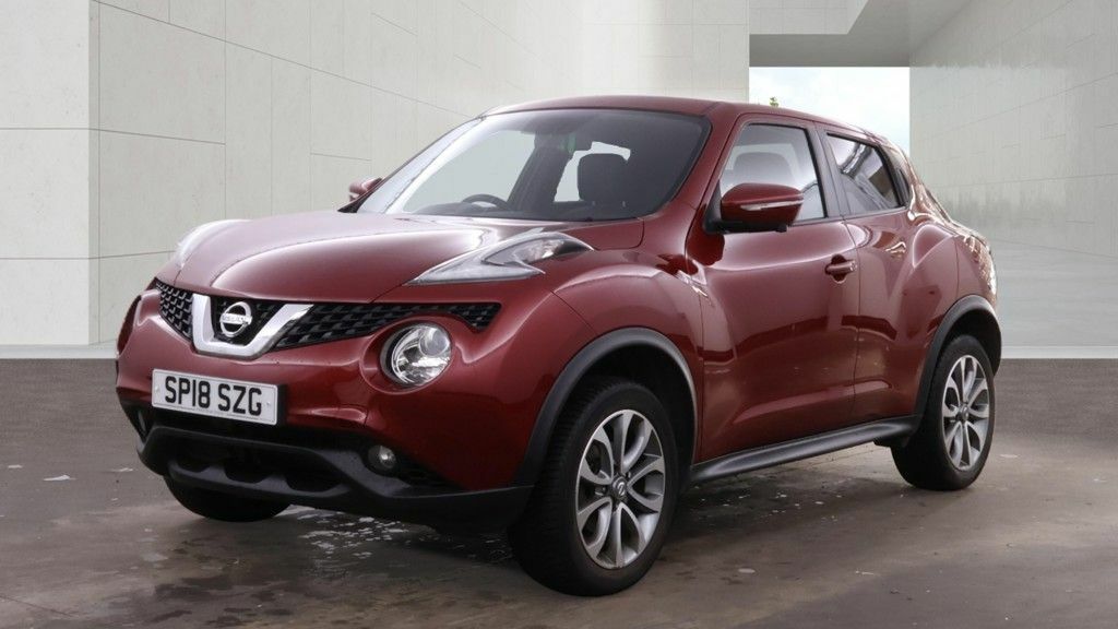 Nissan Juke Tekna Suv SP18SZG Red #2