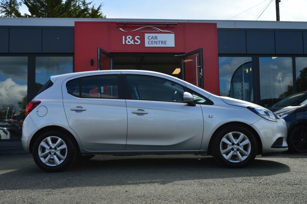 Vauxhall Corsa Ecoflex Design Hatchback MA17UZN Silver #4