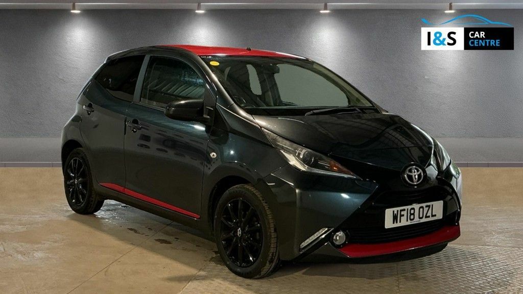 Toyota Aygo Vvt-i X-press Hatchback WF18OZL Grey #2