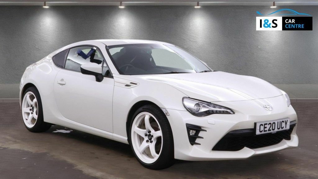 Toyota GT86 Boxer D-4s Pro Coupe White #2