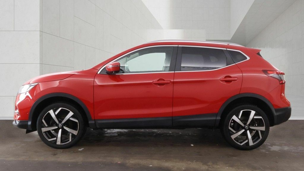 Nissan Qashqai Dci Tekna Suv SL69YTU Red #5