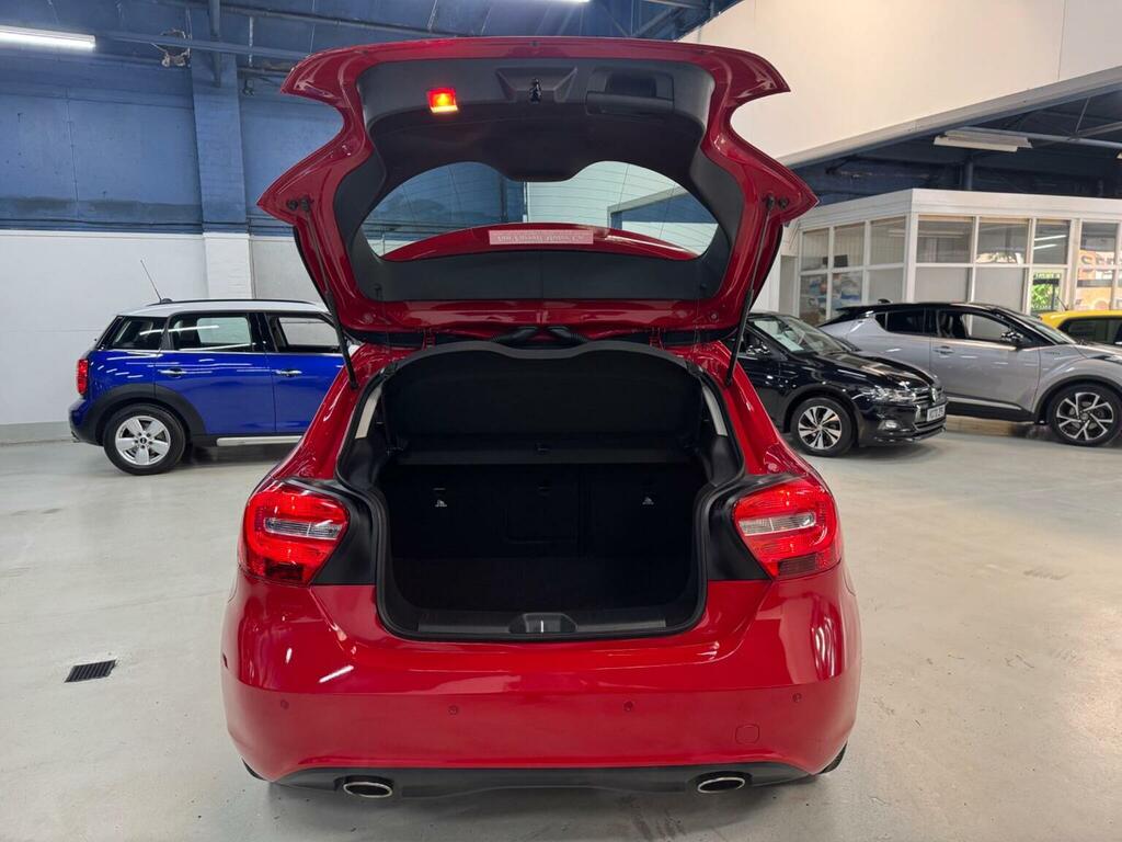 Mercedes-Benz A Class A180 Cdi Sport Edition Red #11