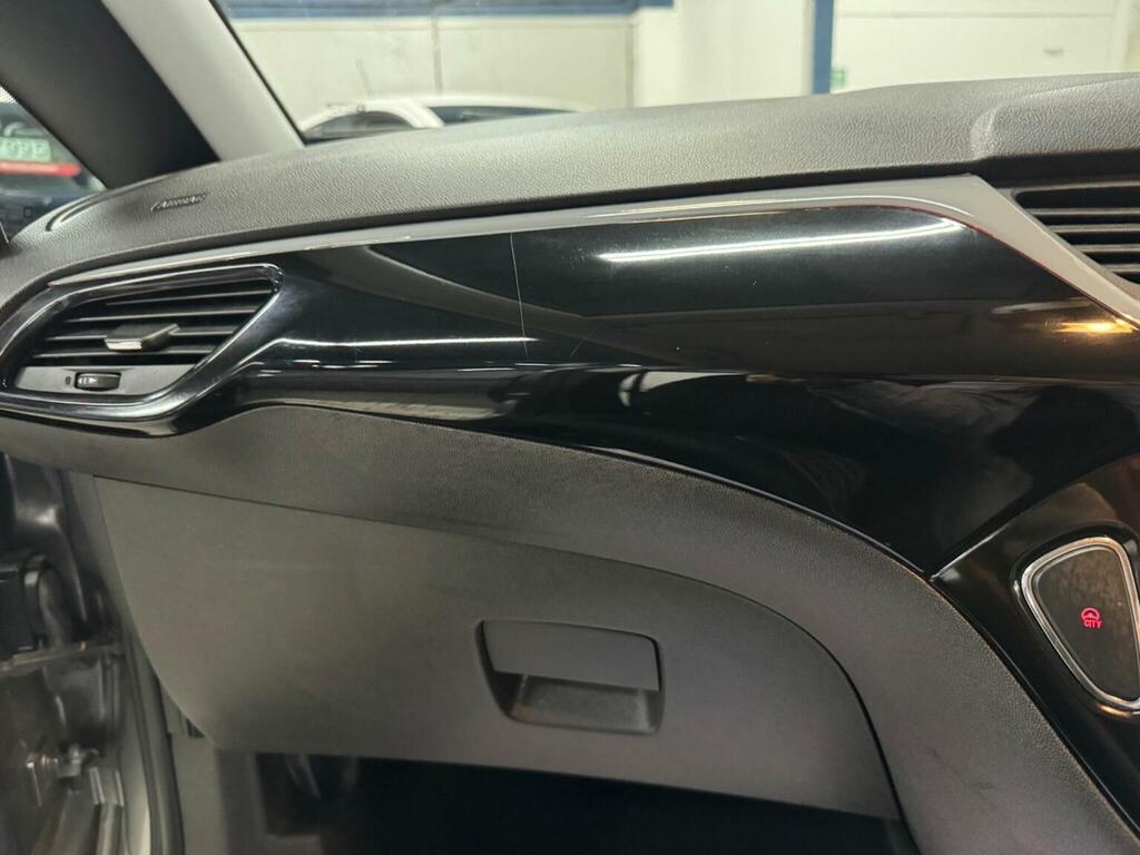 Vauxhall Corsa Hatchback Silver #31