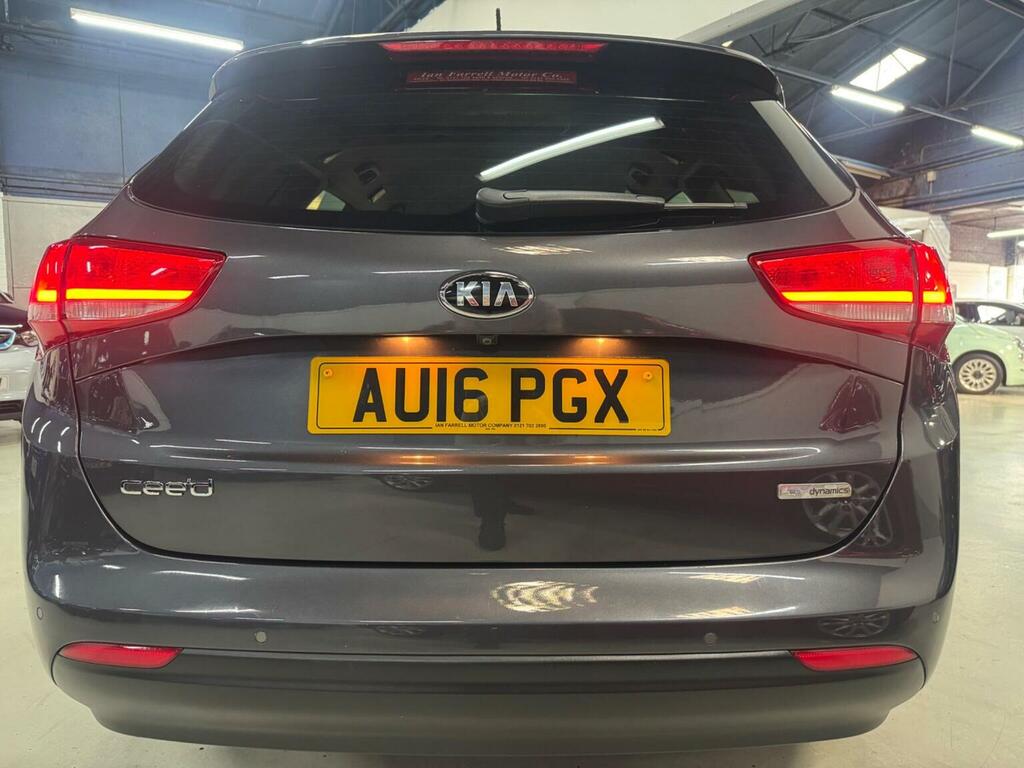 Kia Ceed 1.6 Crdi Isg Gt-line White #9