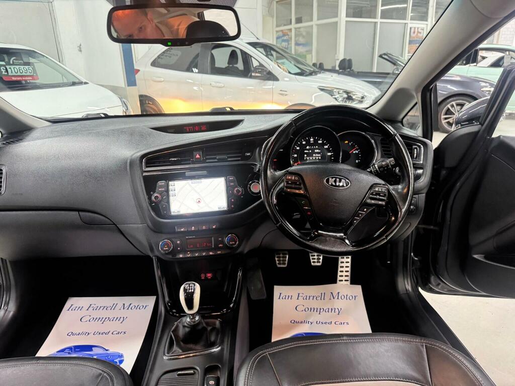 Kia Ceed 1.6 Crdi Isg Gt-line White #17