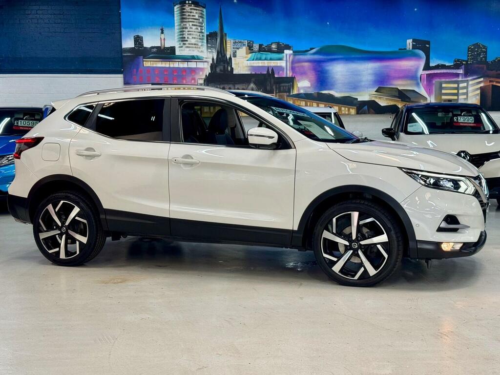 Nissan Qashqai Suv 1.3 Dig-t Tekna Dct Euro 6 Ss 201 White #2