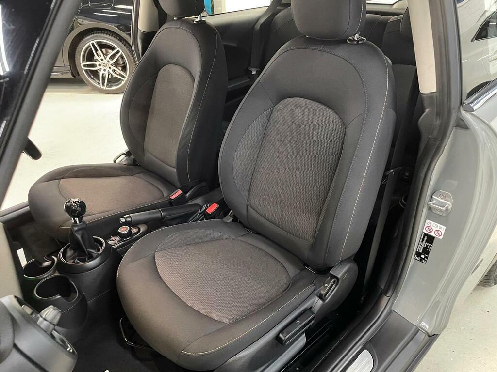 Mini Hatch 1.5 Cooper II  #15