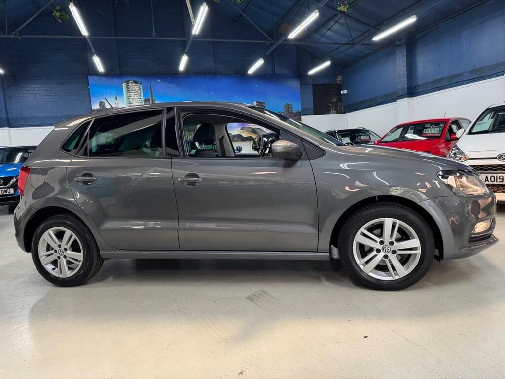 Volkswagen Polo Hatchback Red #15