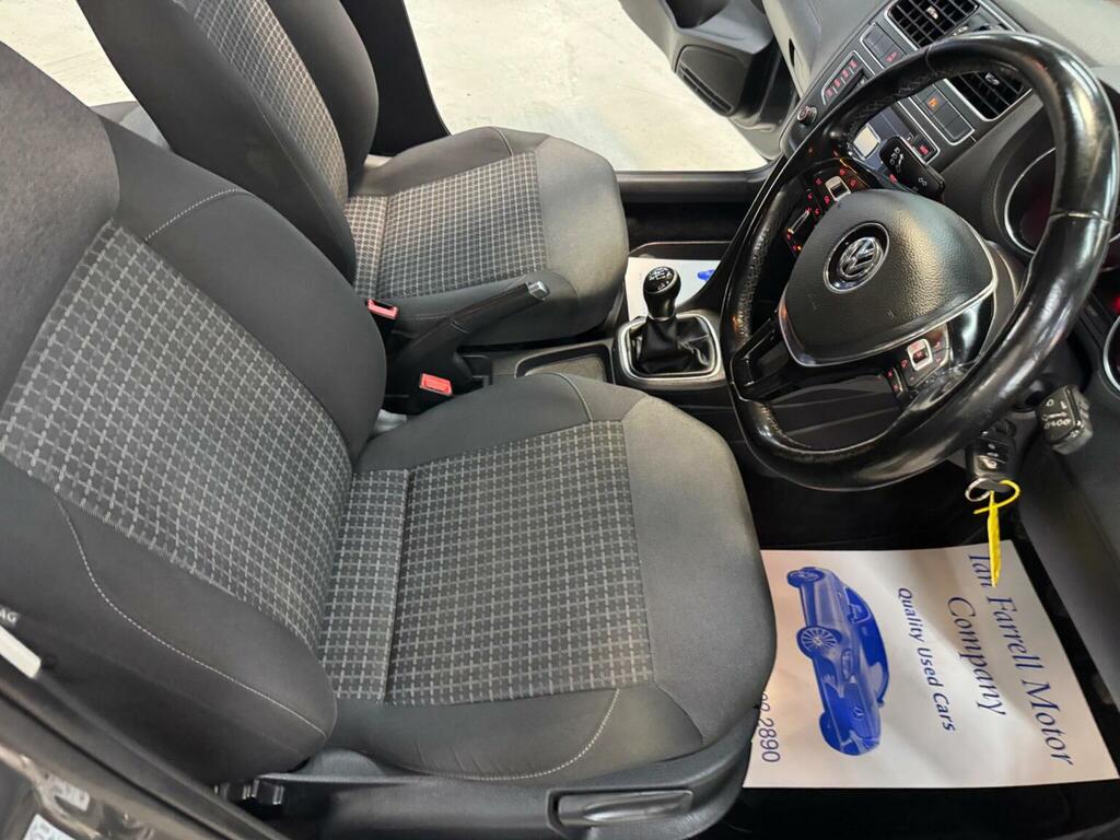 Volkswagen Polo Hatchback Red #19