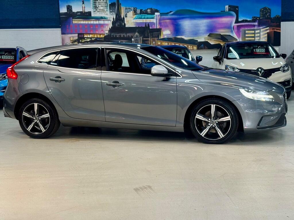 Volvo V40 Hatchback 2.0 T2 R-design Euro 6 Ss 20166 Grey #2