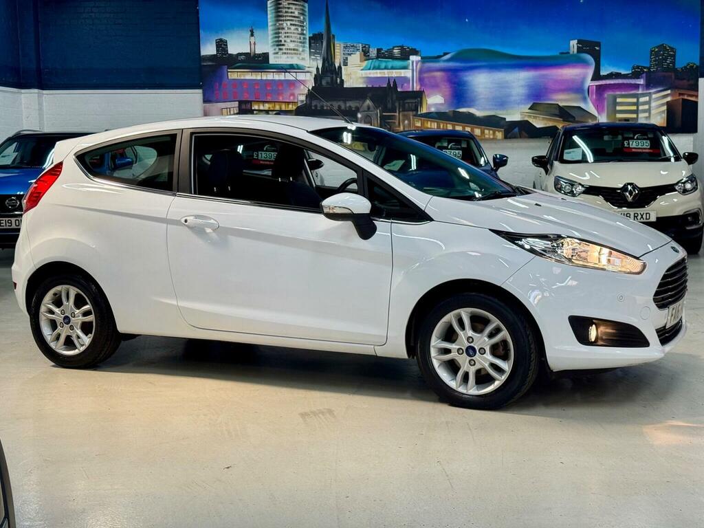 Ford Fiesta Hatchback 1.0 Zetec Euro 6 Ss 201616 White #2