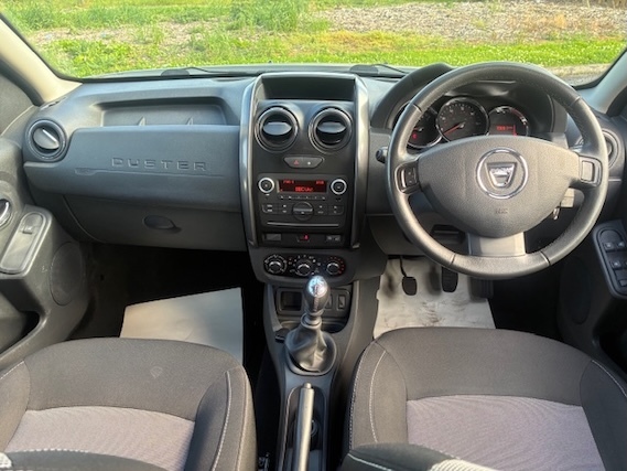 Dacia Duster Laureate Dci 1.5 Black #9