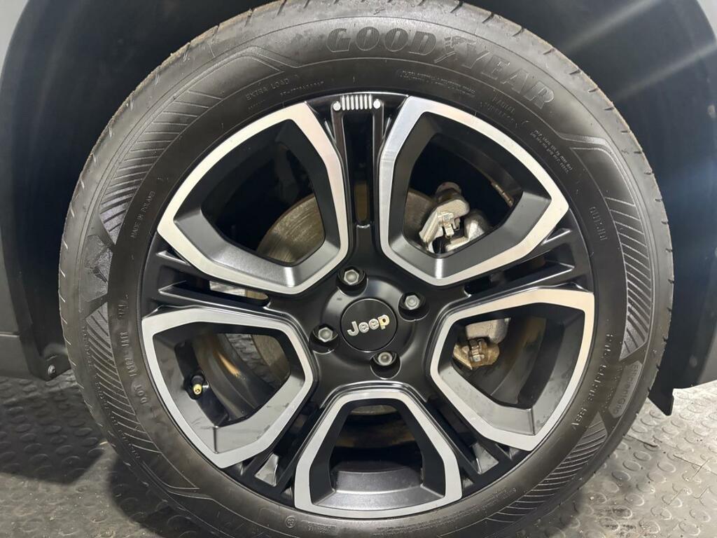Jeep Avenger 115Kw Summit 54Kwh WN74UKD Black #4