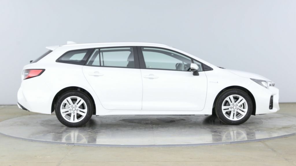 Suzuki Swace 1.8H Motion Estate Hybrid Cvt Euro 6 S White #5