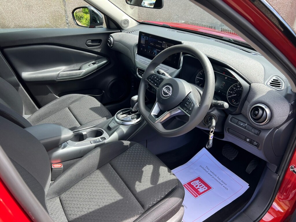Nissan Juke 1.0 Dig-t Acenta Premium Dct GN75ZVE Red #6