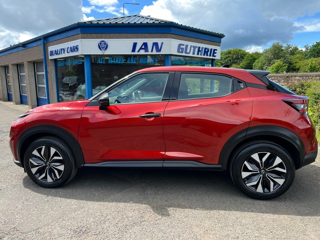 Nissan Juke 1.0 Dig-t Acenta Premium Dct GN75ZVE Red #3
