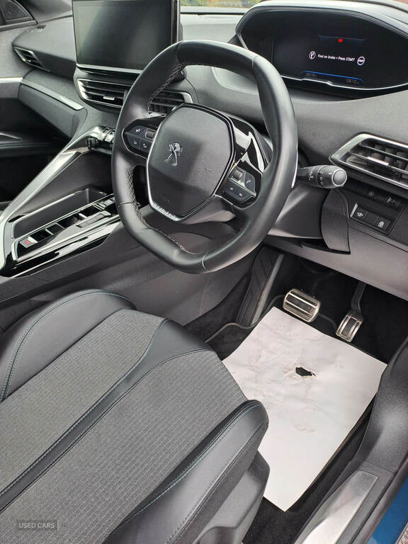 Peugeot 3008 1.5 Bluehdi Allure Premium Eat8 NU23OFB Blue #6