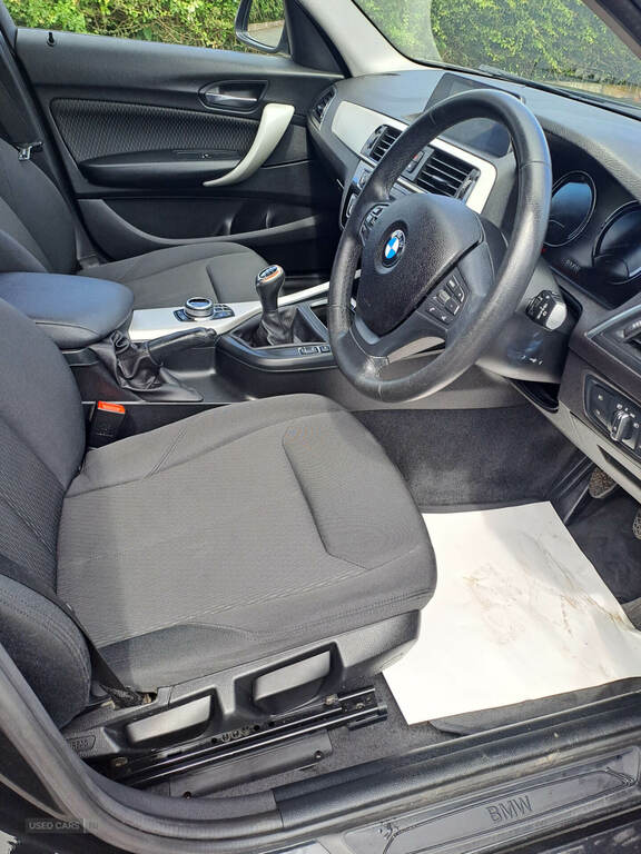 BMW 1 Series 116D Se Business Nav Servotronic DSZ3081 Black #5