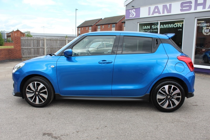 Suzuki Swift Attitude Dualjet Red #9