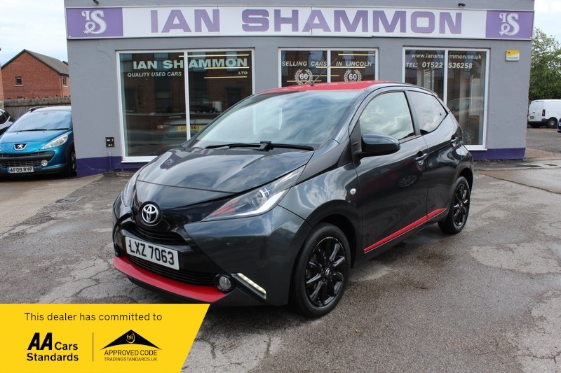 Toyota Aygo Vvt-i X-press Grey