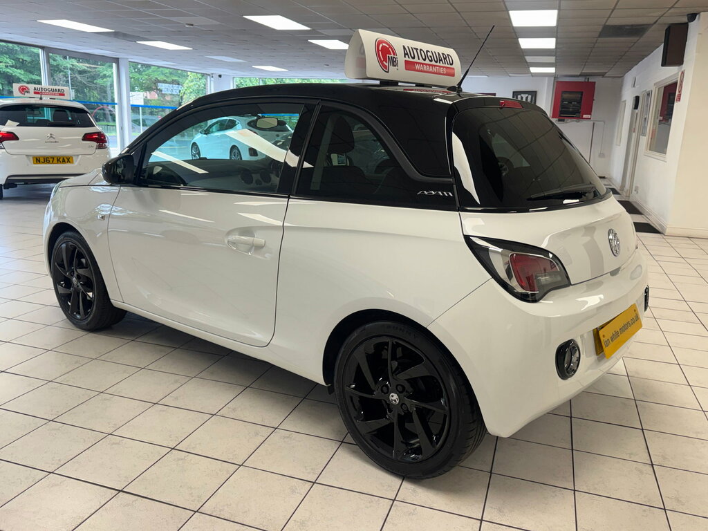 Vauxhall Adam 1.2I Ecoflex Energised Hatchback SJ17XMT White #4
