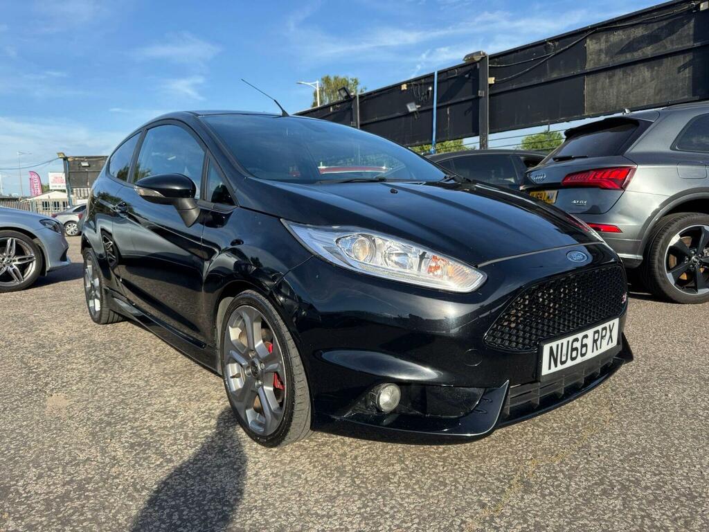 Ford Fiesta Hatchback 1.6T Ecoboost St-3 Euro 6 201666 Black