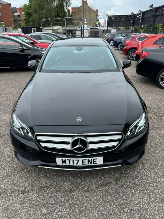 Mercedes-Benz E Class Saloon 2.0 E220d Se G-tronic Euro 6 Ss 20 MT17ENE Black #6