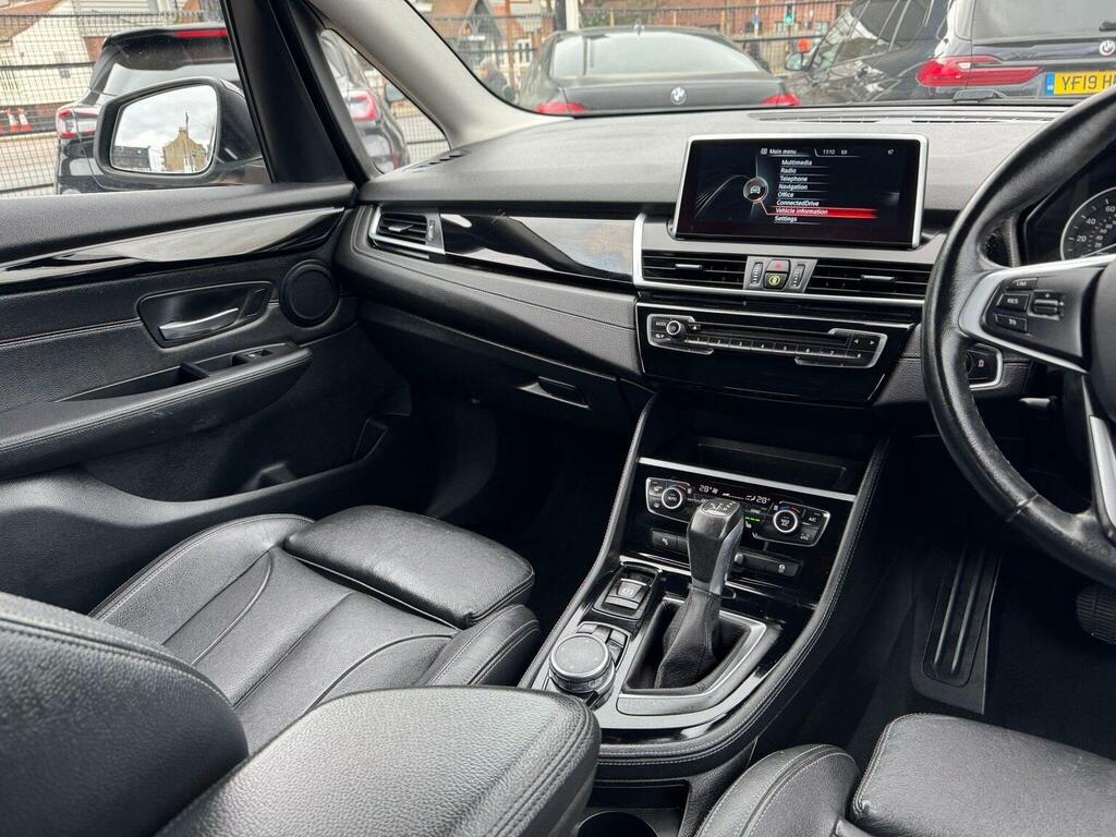 BMW 2 Series Active Tourer 220D M Sport Black #36