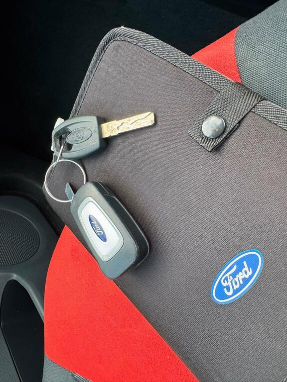 Ford KA 1.2 Style Euro 4 Black #49