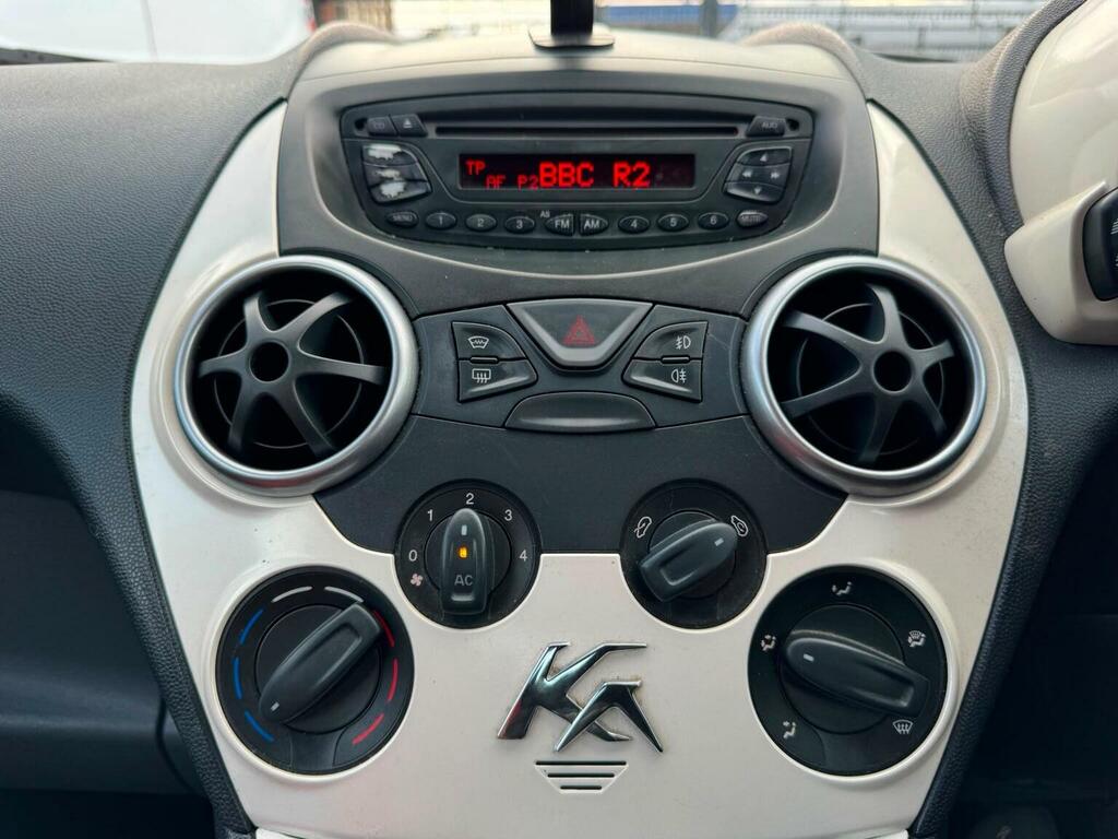 Ford KA 1.2 Style Euro 4 Black #40