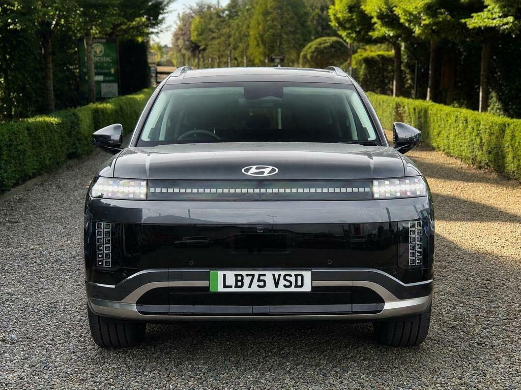 Hyundai Ioniq Hatchback Black #20