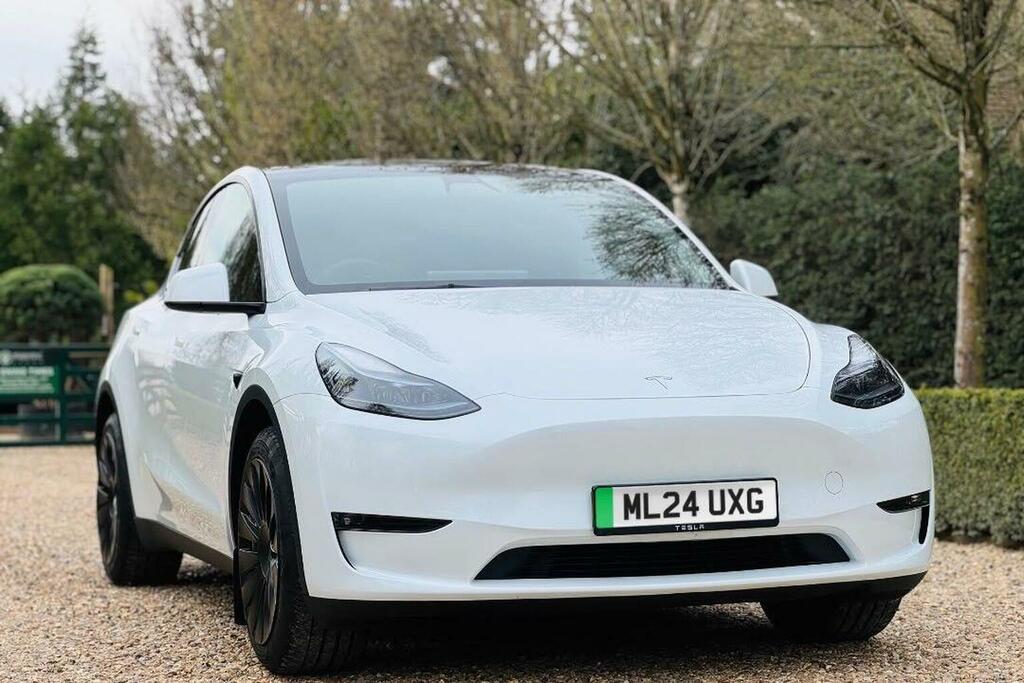 Tesla Model Y Suv Dual Motor Long Range 4Wde 202424