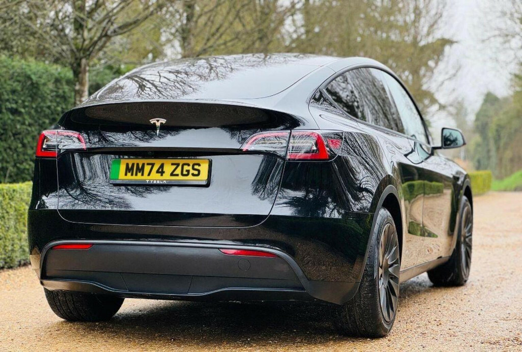 Tesla Model Y Suv Rwd 202424  #18