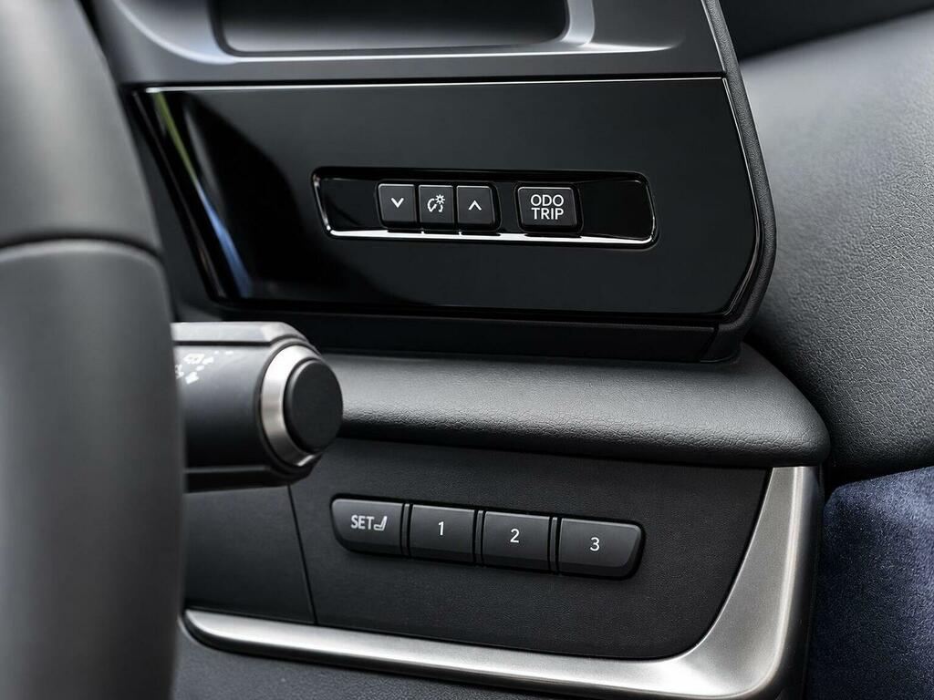 Lexus RZ 450E 71.4Kwh Takumi Direct4 Silver #15