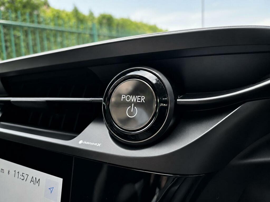 Lexus RZ 450E 71.4Kwh Takumi Direct4 Silver #16