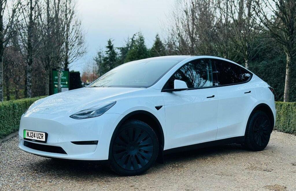 Tesla Model Y 2023 72 Suv  #19