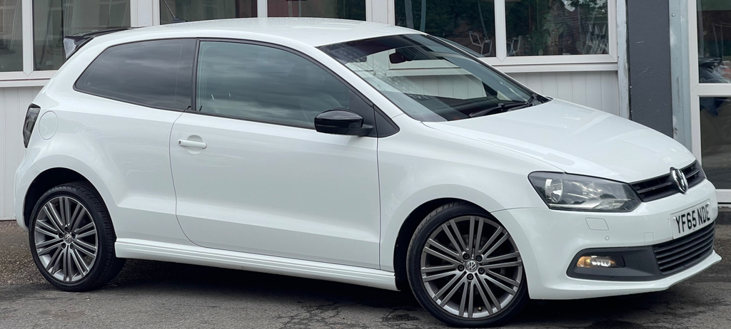 Volkswagen Polo 1.4 Tsi Bluemotion Tech Act Bluegt Hatchback P White #4