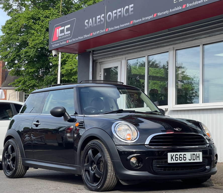 Mini Hatch 1.6 One Hatchback Steptronic Euro 5 98 Black #6