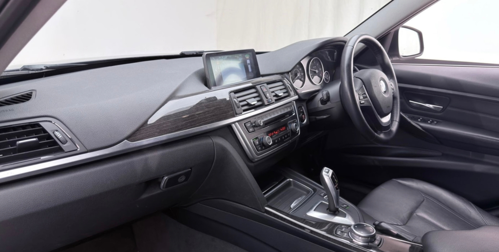 BMW 3 Series 2.0 Luxury Touring Euro 5 Ss 1 CA14KCV Blue #6
