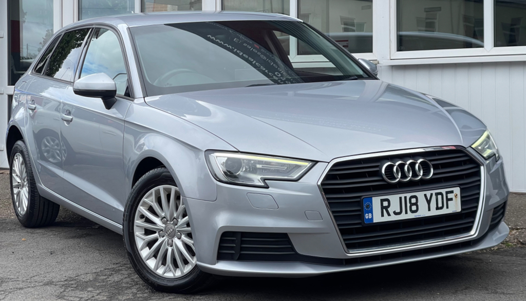 Audi A3 1.6 Tdi Se Technik Sportback S Tronic E Silver