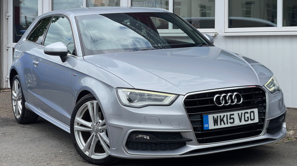 Audi A3 1.4 Tfsi Cod S Line Hatchback S Tronic Silver