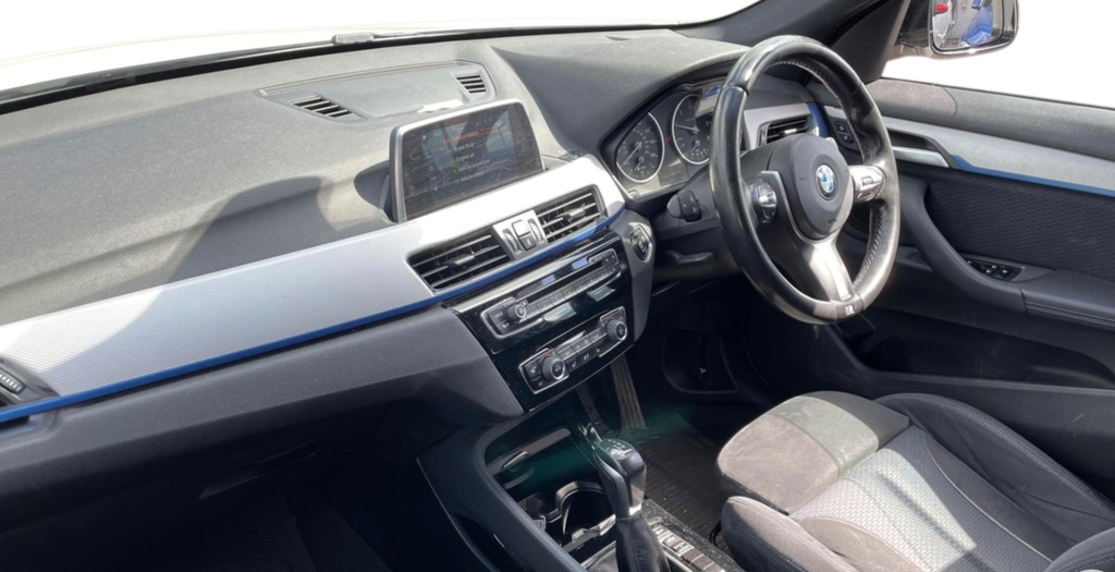 BMW X1 Suv White #5
