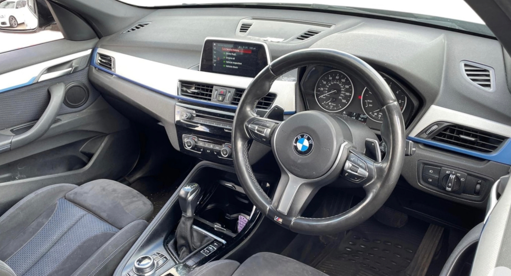 BMW X1 Suv White #4