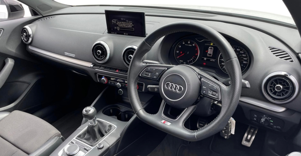 Audi A3 35 Tfsi Black Edition S Tronic Grey #5
