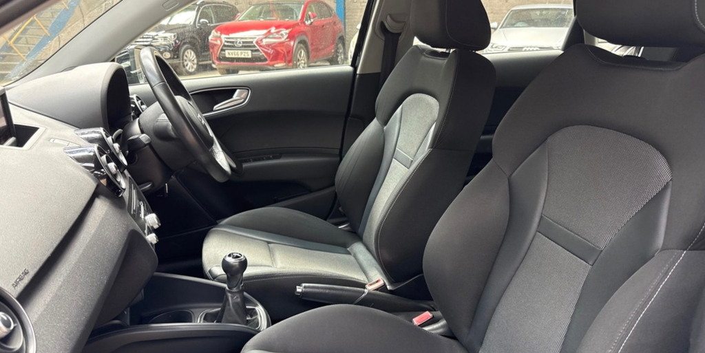 Audi A1 1.4 Tfsi Sport S Tronic Blue #7