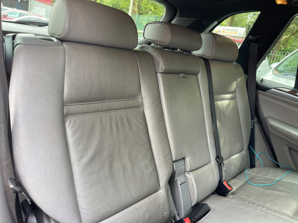 BMW X5 X5 Se 7S 3.0D Black #22