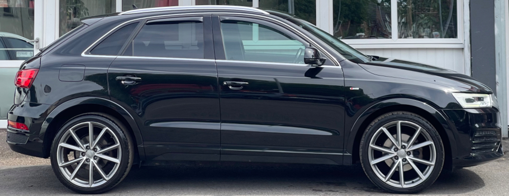 Audi Q3 2.0 Tdi S Line Plus Suv S Tronic Quattr Black #4