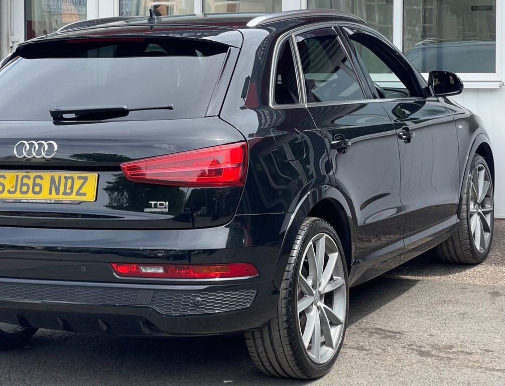 Audi Q3 2.0 Tdi Sport Black #8