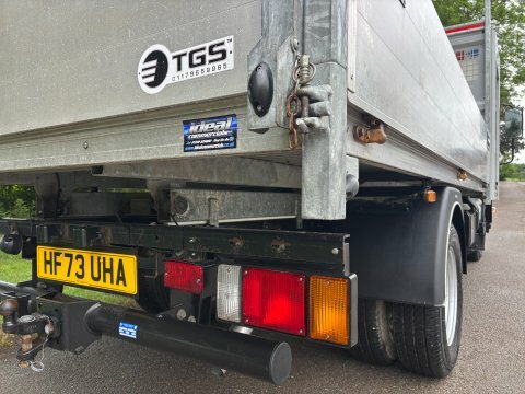 Isuzu  N35.125t Grafter Lwb Dies Dropside White #17