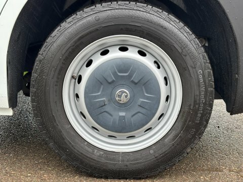 Vauxhall Movano Diesel White #24